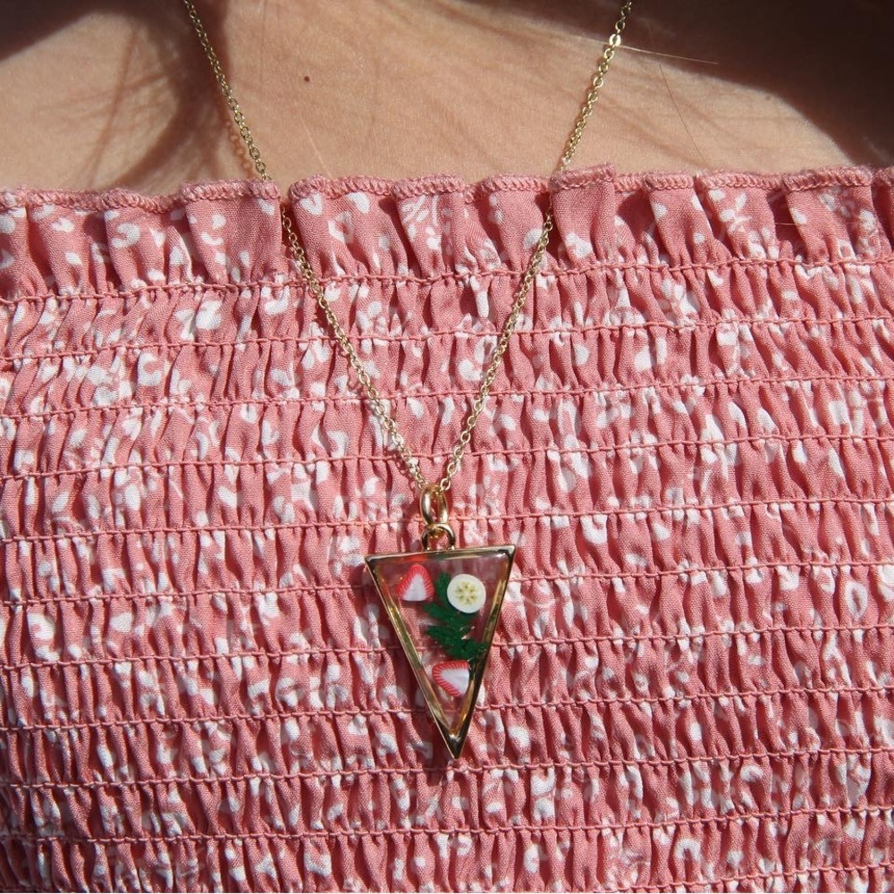 Handmade necklace! - Picture 2 of 2